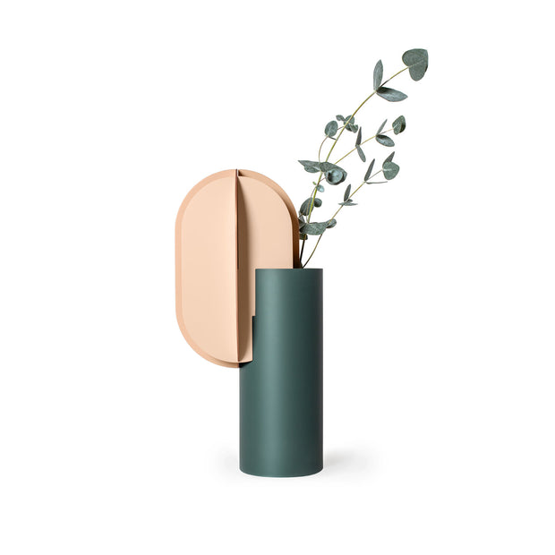Gabo Vase CS10